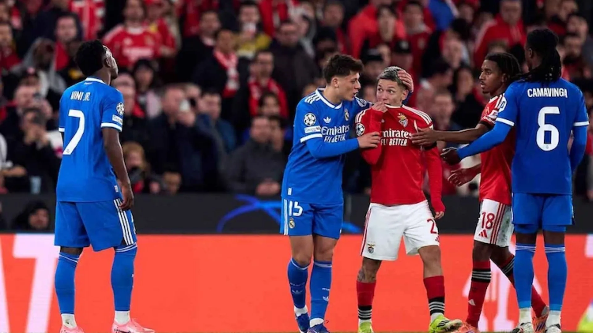 UEFA suspende Prestianni após denúncia de racismo.| Foto: Divulgação SBT Sports / Reprodução