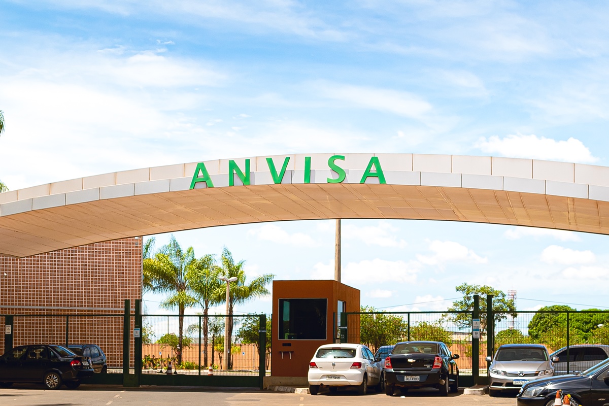 1 de 1 ANVISA - Agência Nacional de Vigilância Sanitária. Brasília, Distrito Federal - Brasil...