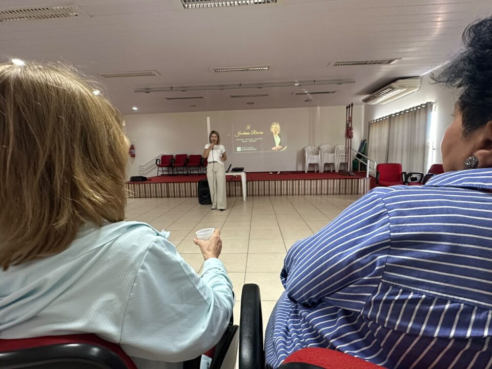 trajetória de vida marcada pela violência na infância até a vida adulta e por 30 anos de priv...