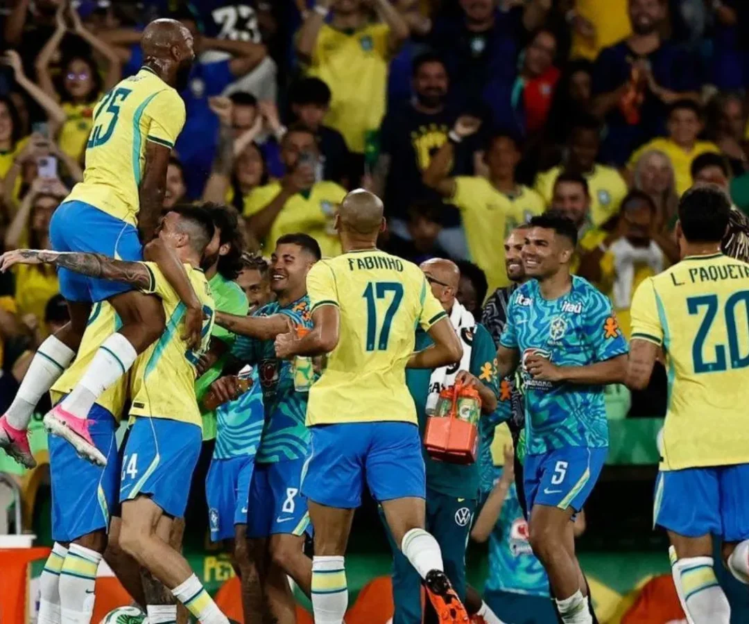 Brasil goleia por 6 a 2 e chega embalado para a Copa do Mundo | Foto: André Coelho/EFE, via SBT ...