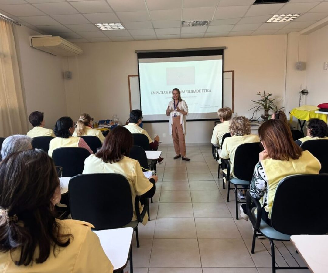 Capacitação da Fundesj fortalece preparo emocional de voluntários e colaboradores da Avos – ...