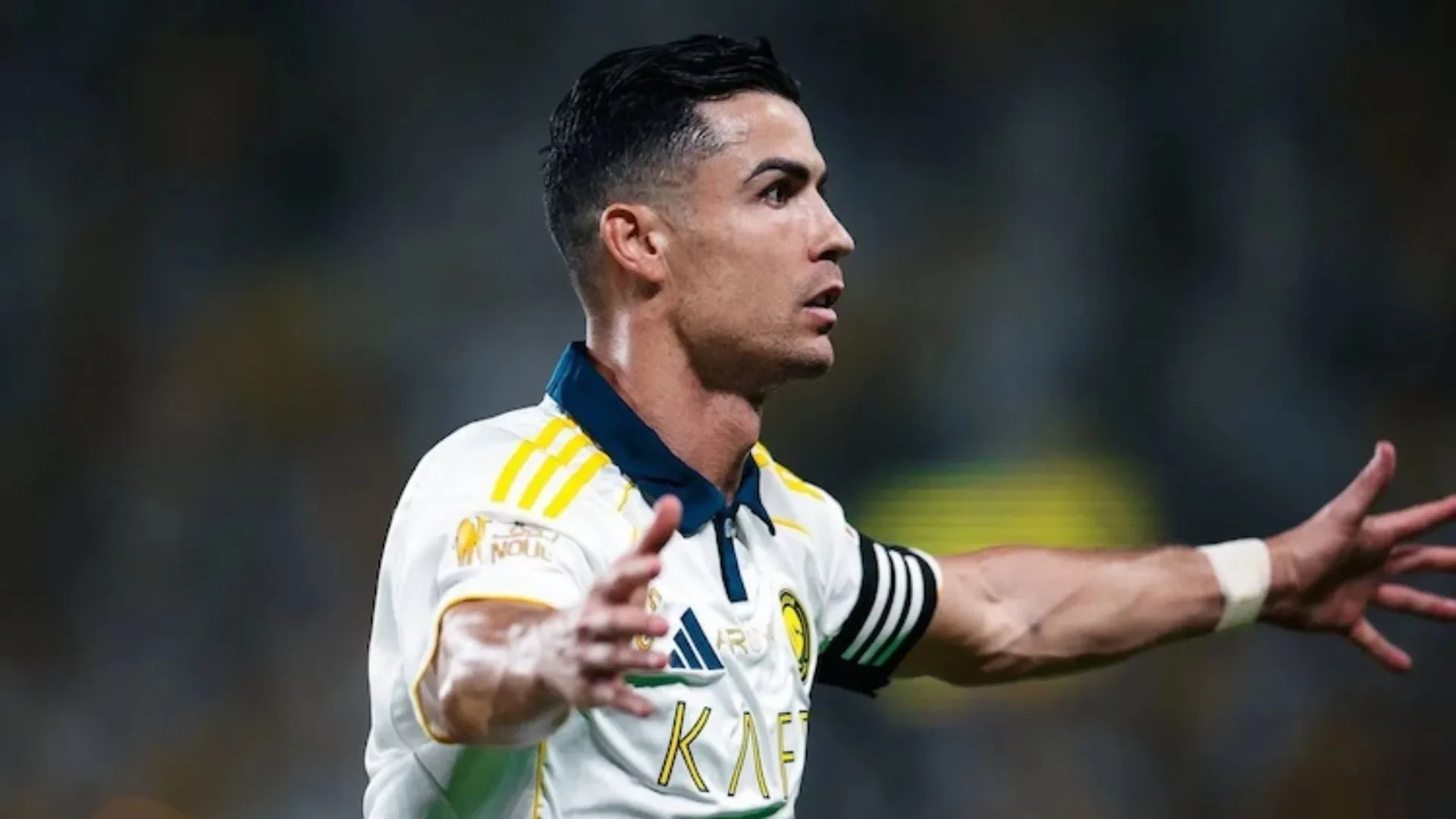 Cristiano Ronaldo marca dois gols e Al-Nassr conquista título saudita.| Foto: Reprodução SBT S...
