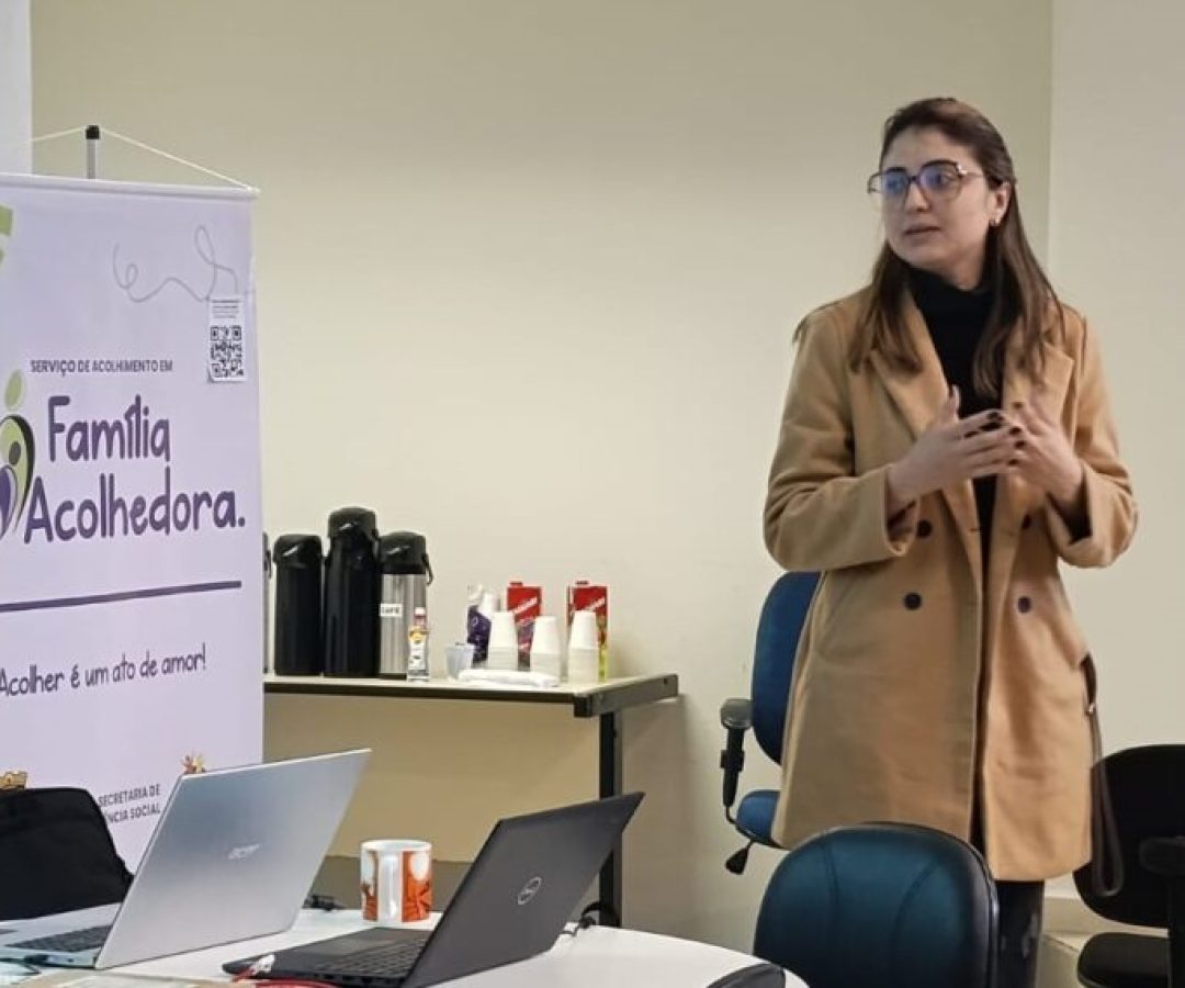 Serviço Família Acolhedora amplia diálogo com profissionais de saúde – Prefeitura Municipal...