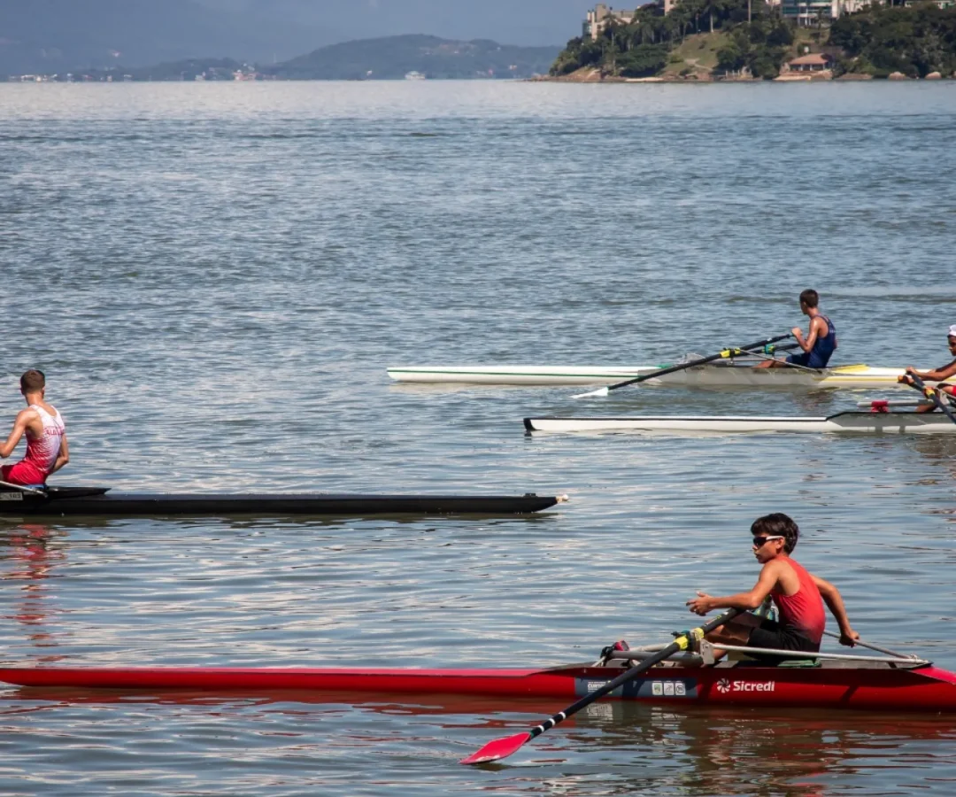 Florianopolis-recebe-segunda-etapa-do-Catarinense-de-Remo
