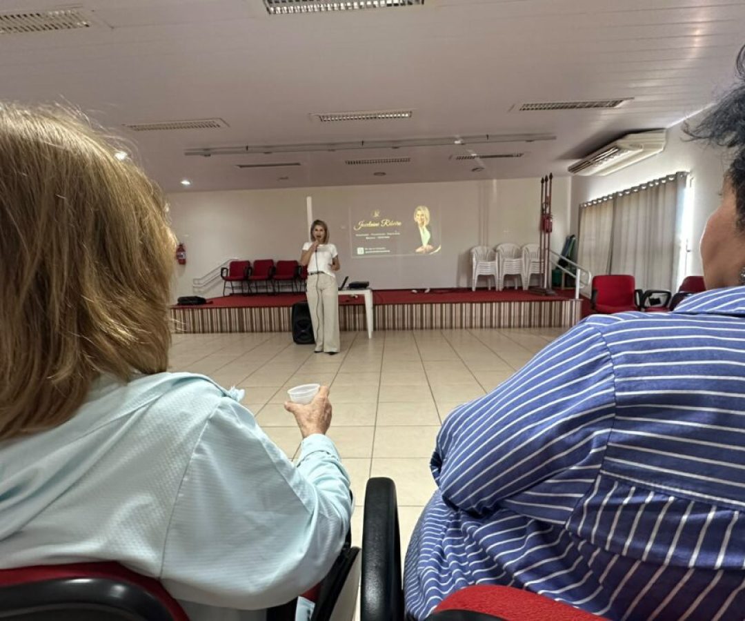 trajetória de vida marcada pela violência na infância até a vida adulta e por 30 anos de priv...