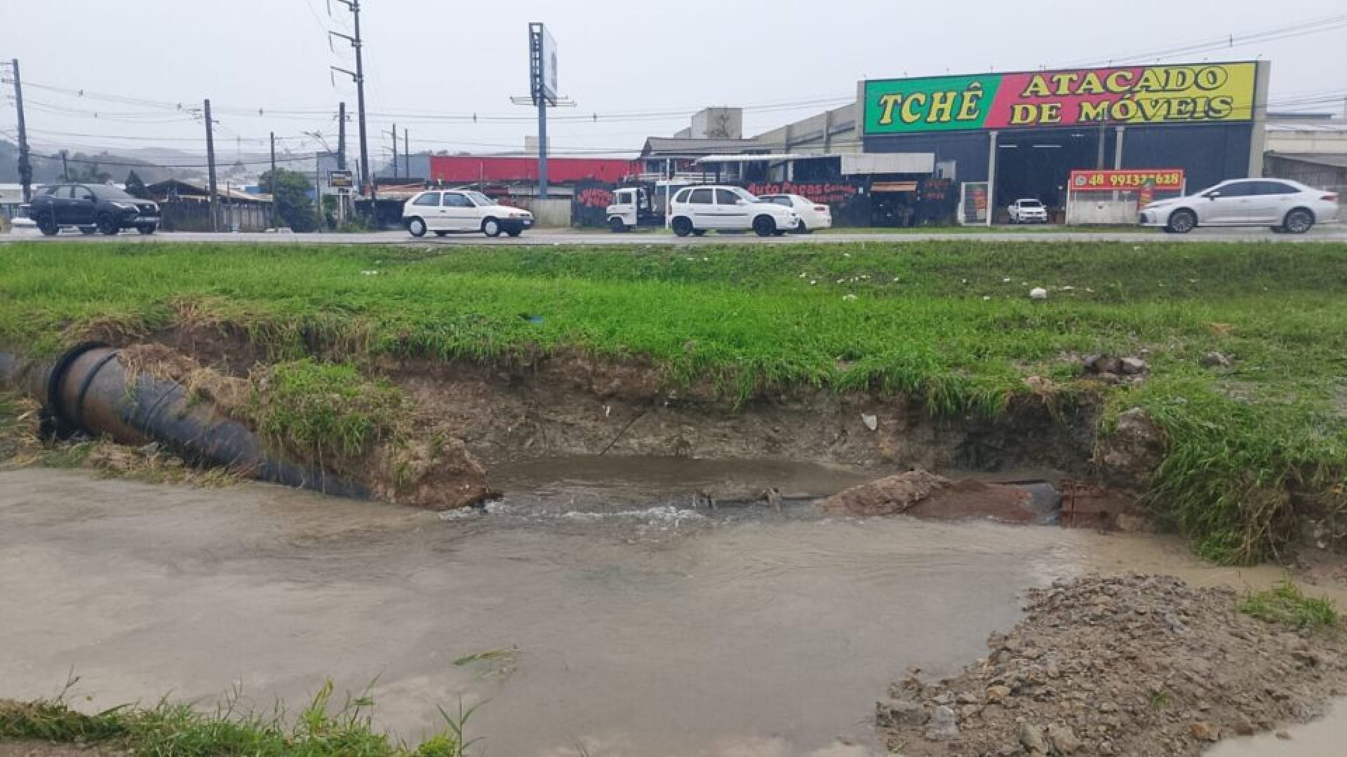 Prefeito Orvino cobra Casan por solução para falta de água em São José – Prefeitura Munici...