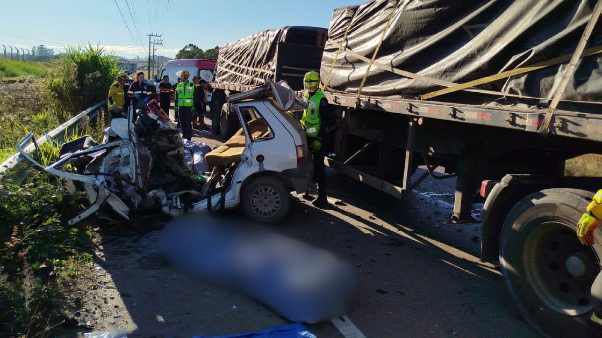 Cinco pessoas morreram em acidente grave na SC-110Foto: Divulgação/CBMSC/ND Mais