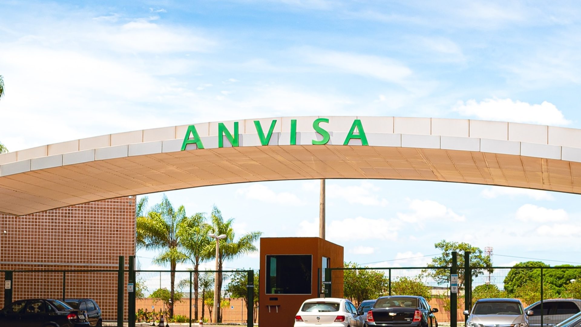 1 de 1 ANVISA - Agência Nacional de Vigilância Sanitária. Brasília, Distrito Federal - Brasil...