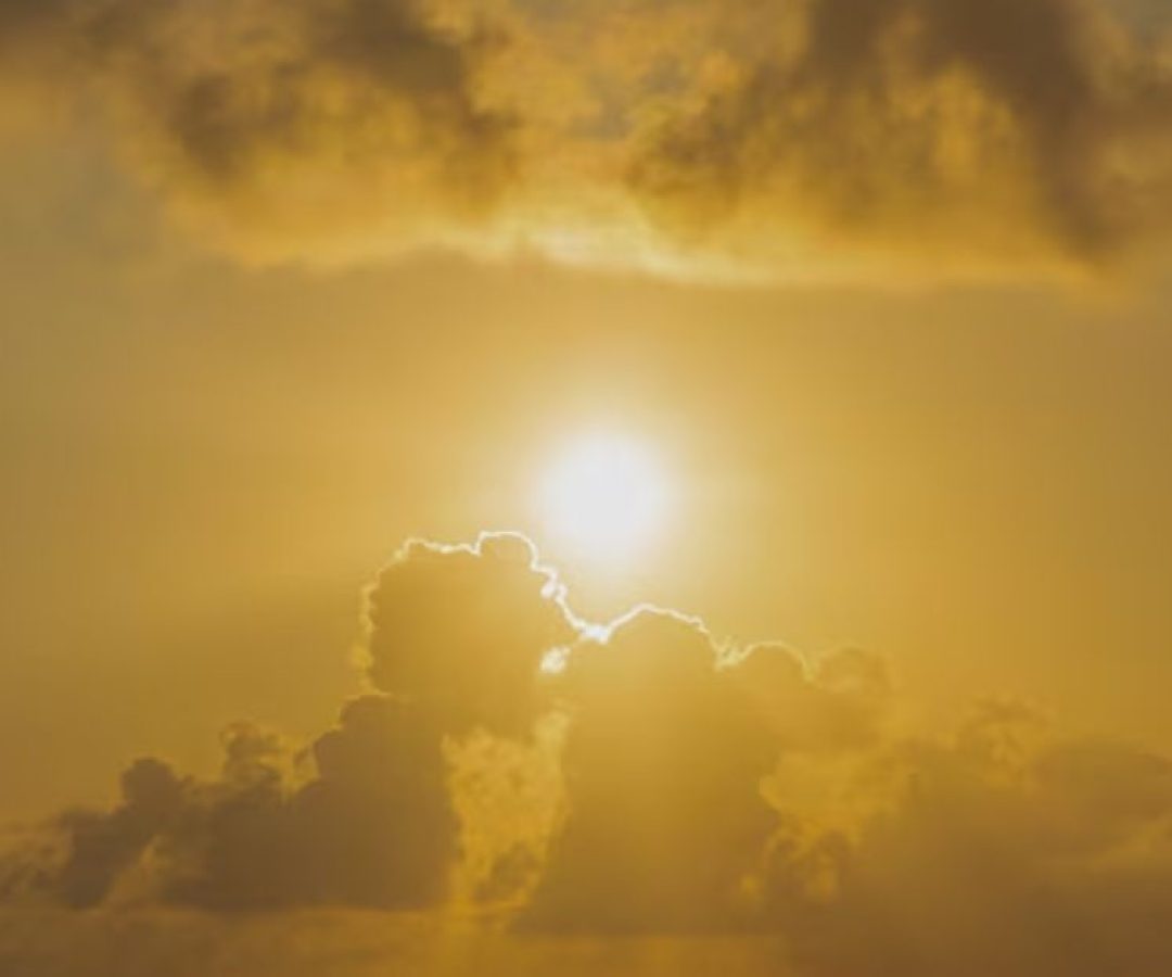Tempo no feriadÃ£o deve ser de sol em vÃ¡rias regiÃµes de Santa CatarinaFoto: Freepik/ND Mais